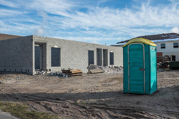 Best Porta potty delivery and setup  in Elida, OH